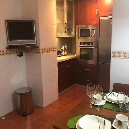 アパート Anova *